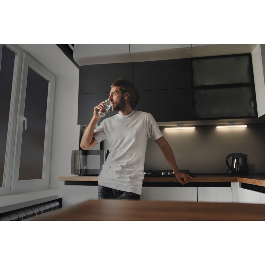 Osram - LED stmievateľné podlinkové svietidlo s pohybovým a súmrakovým senzorom LINEAR LED/5W/3,7V 2200 mAh 3000K 35 cm biela