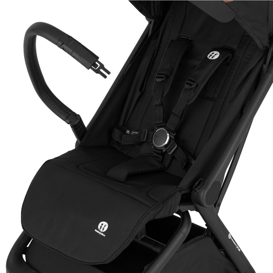 PETITE&MARS - Športový kočík FLIP Forever Black