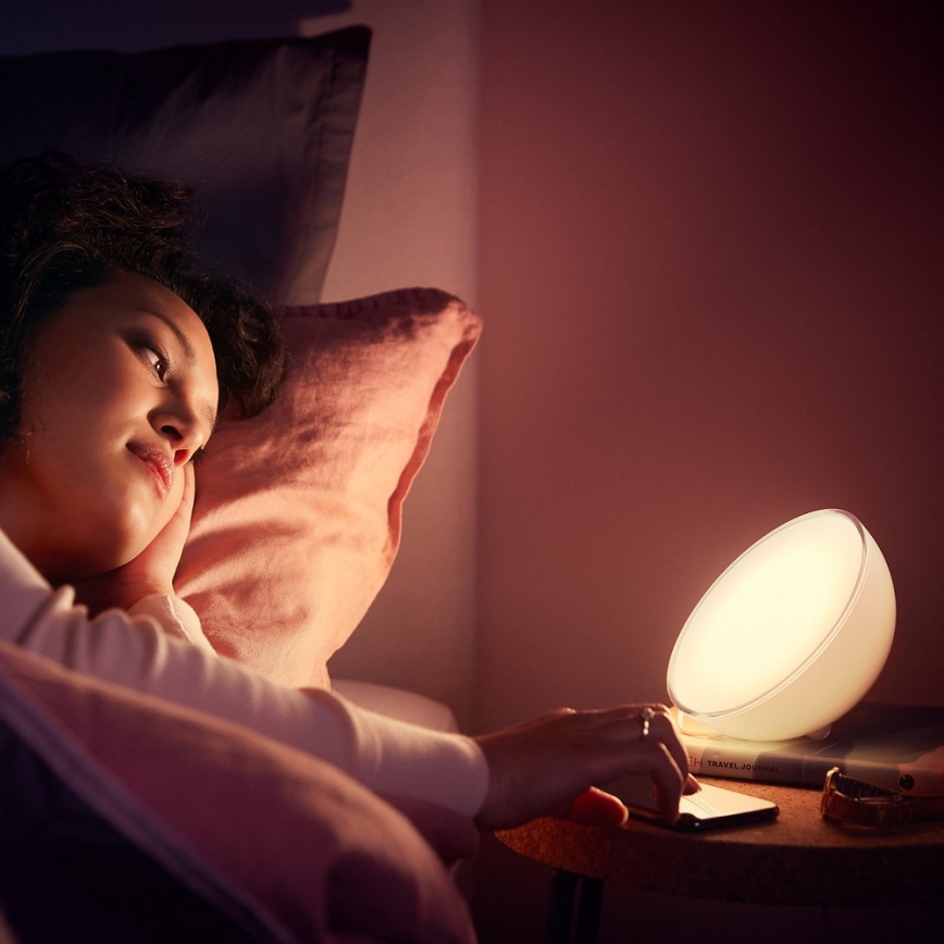 Philips 76020/31/P7 - LED Stmievateľná stolná lampa HUE GO 1xLED/6W/RGB