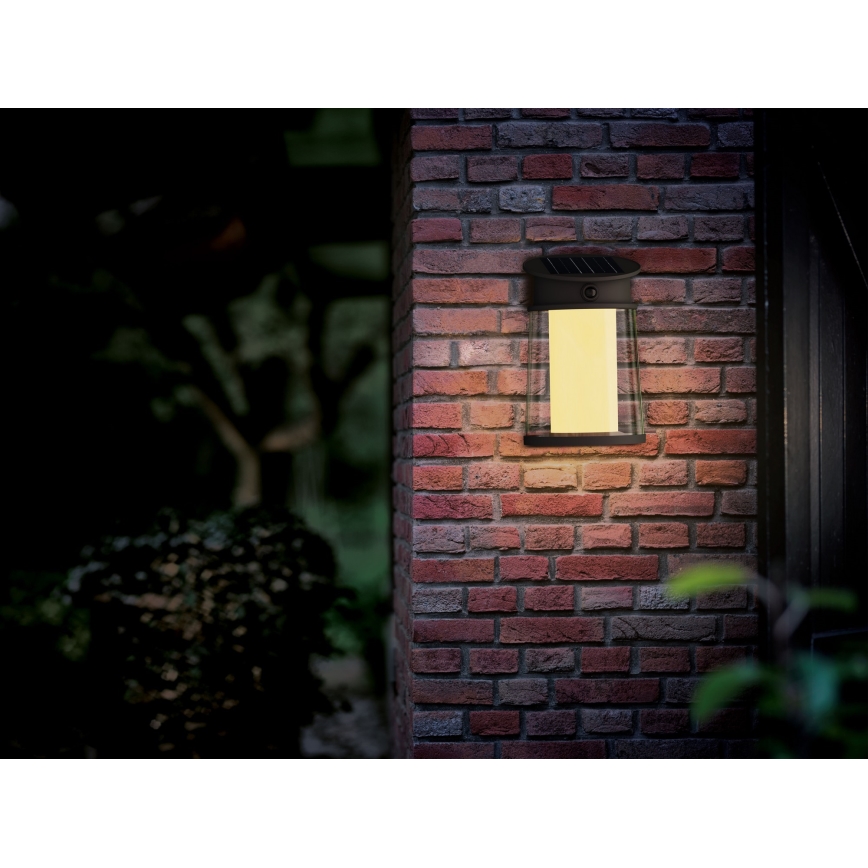 Philips - LED Solárne nástenné svietidlo so senzorom JUDA LED/3,2W/3,7V 2600 mAh 2700K IP44