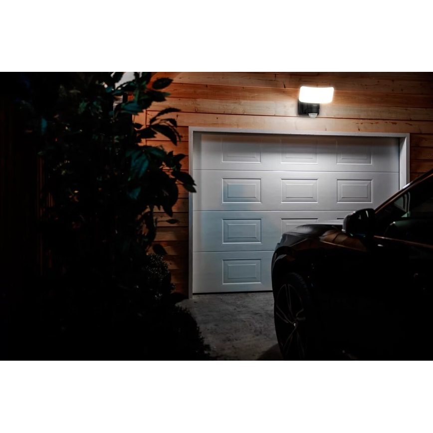 Philips - LED Solárne nástenné svietidlo so senzorom TYLUS LED/6W/3,7V 5000K IP44