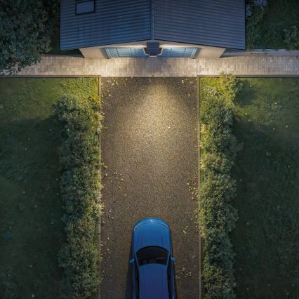 Philips - LED solárne nástenné svietidlo so senzorom ZYREN LED/24,5W/3,7V 2600 mAh 3000K IP65