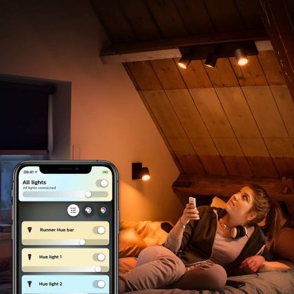 Philips - LED Stmievateľné bodové svietidlo Hue RUNNER 1xGU10/4,2W/230V 2200-6500K čierna
