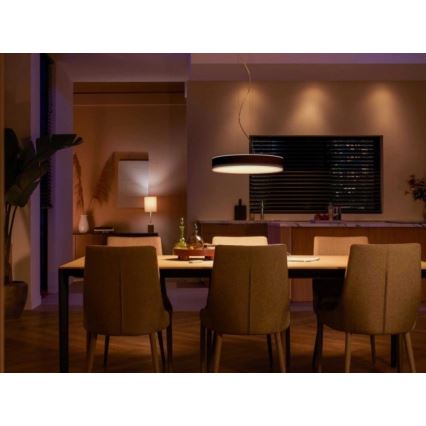 Philips - LED Stmievateľný luster na lanku Hue LED/33,5W/230V 2200-6500K čierna + diaľkové ovládanie