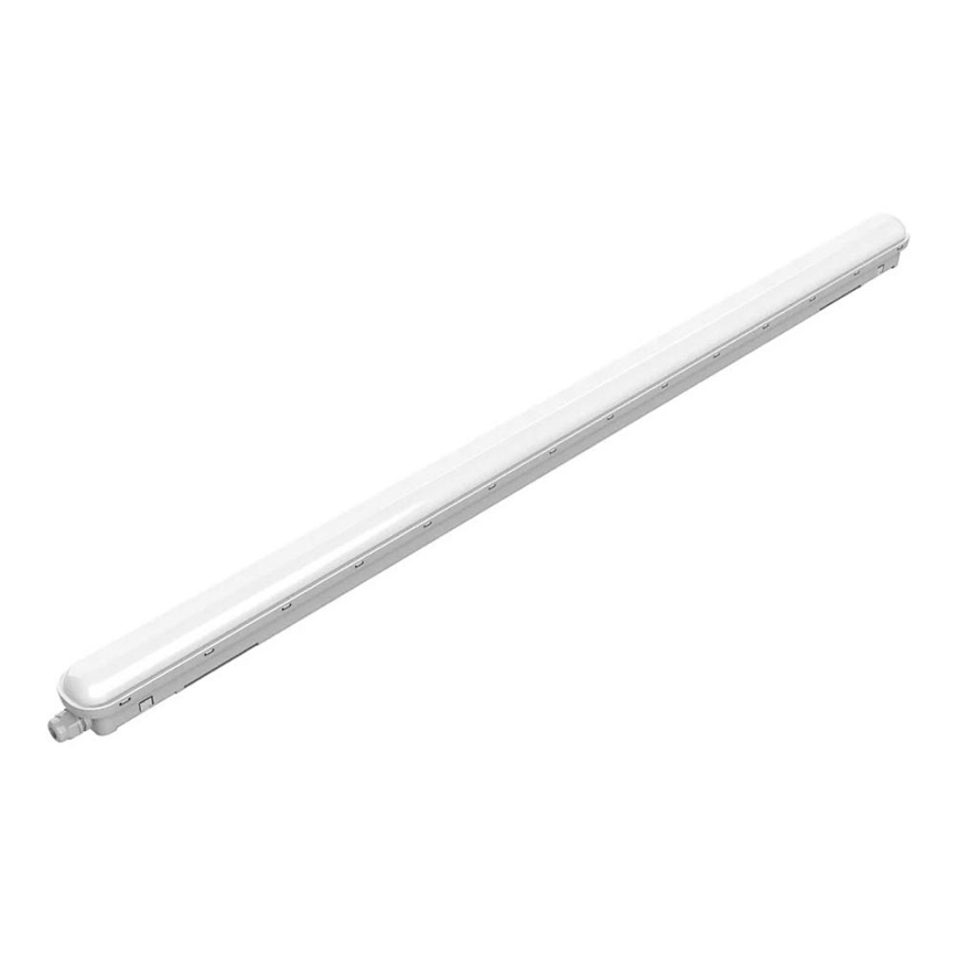 Dlhá biela LED trubica leží na bielom pozadí. Je umiestnená šikmo a má viditeľné pripojenie na jednom konci.