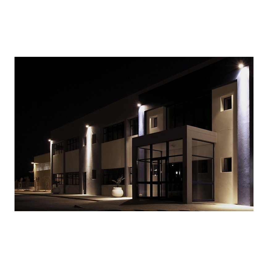 Philips - LED Vonkajší reflektor PROJECTLINE LED/10W/230V IP65 3000K