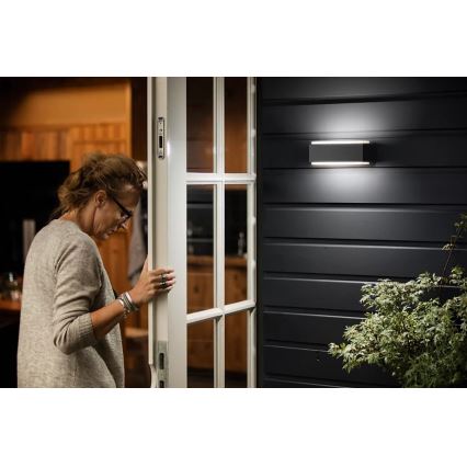 Philips - LED Vonkajšie nástenné svietidlo STRATOSPHERE LED/3,8W/230V 2700K IP44