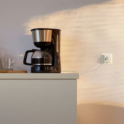 Philips - Sada 3× inteligentných zásuviek SCHUKO 2300 W Wi‑Fi