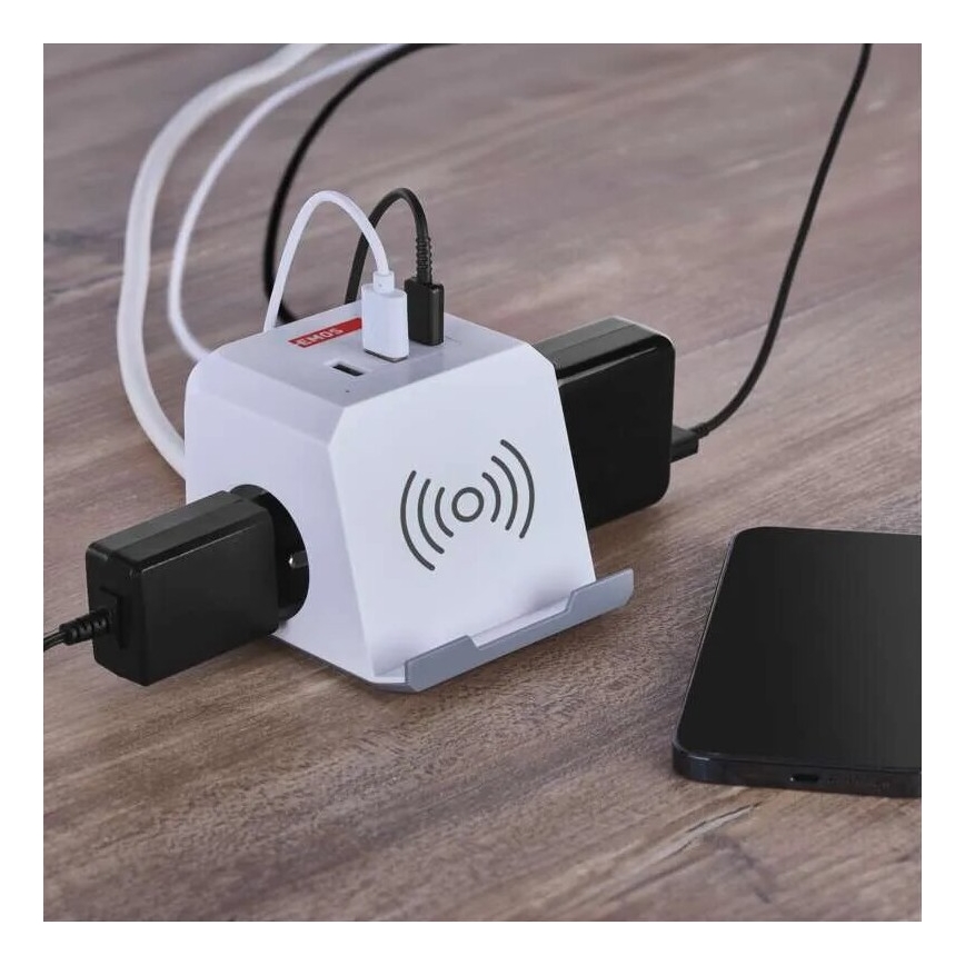 Predlžovací kábel kocka s bezdrôtovým nabíjaním QI 2Z +2xUSB-A+1xUSB-C 2m biela