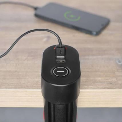 Predlžovací kábel s uchytením na stôl 3Z + 3xUSB 1,5m čierna