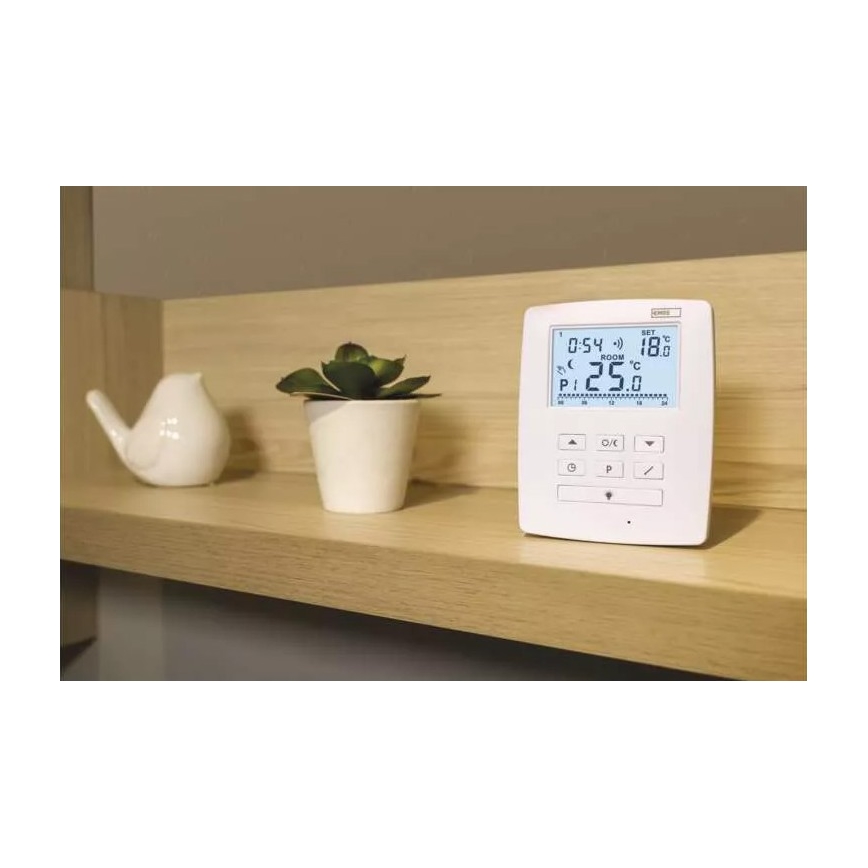 Programovateľný termostat 230V