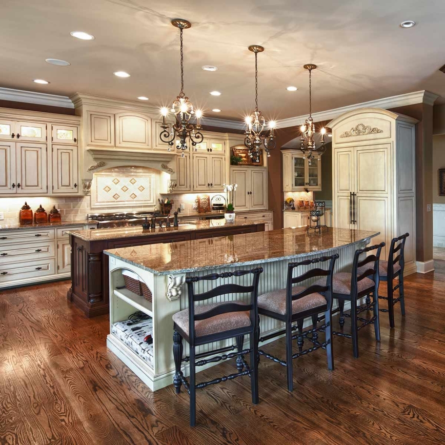 Quoizel - Luster na reťazi MARQUETTE 3xE14/60W/230V bronzový