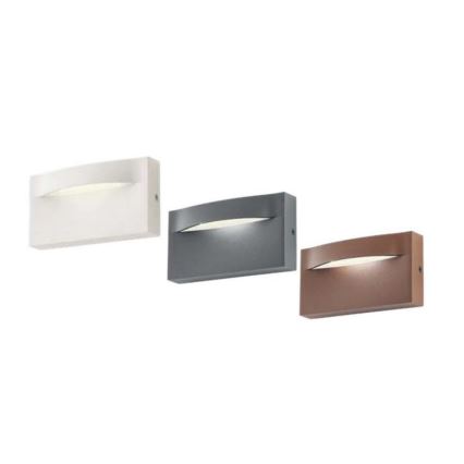 Tri nástenné svietidlá s vnútorným osvetlením sú zobrazené v bielom, sivom a hnedom prevedení. Svietidlá sú obdĺžnikového tvaru s mierne prehnutým vrchným krytom. Svietidlá sú umiestnené vedľa seba na bielom pozadí.