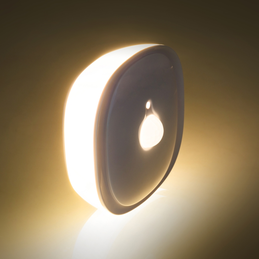 LED Orientačné svietidlo so senzorom LED/0,45W/3xAAA 3000K biela