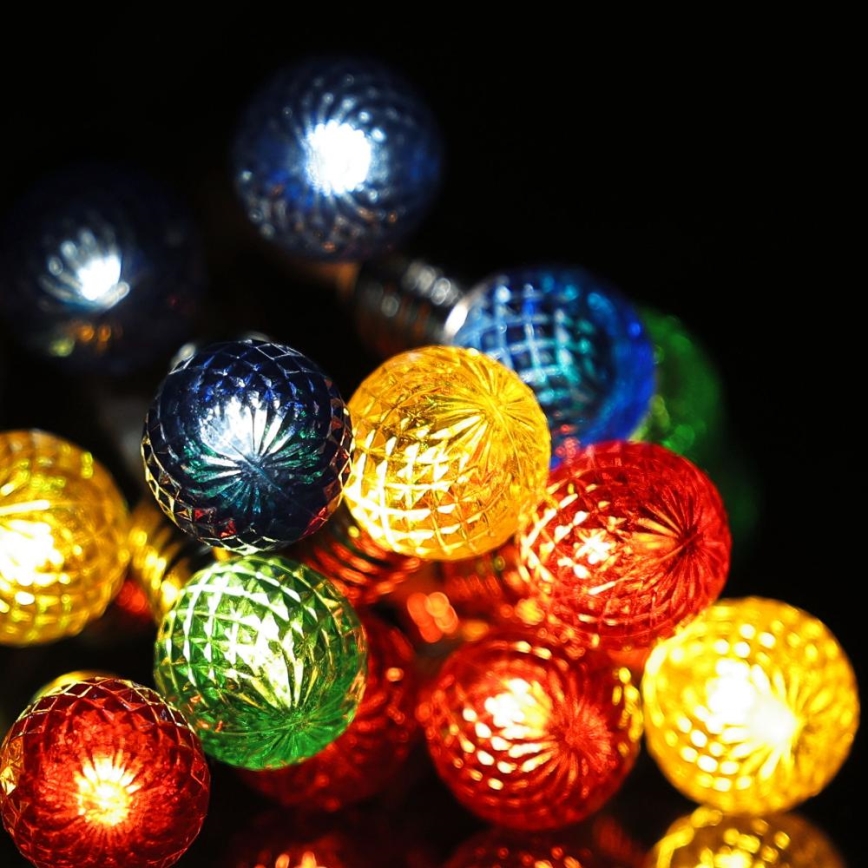 LED  reťaz 20xLED/2xAA/teplá biela 1,8m žiarovky