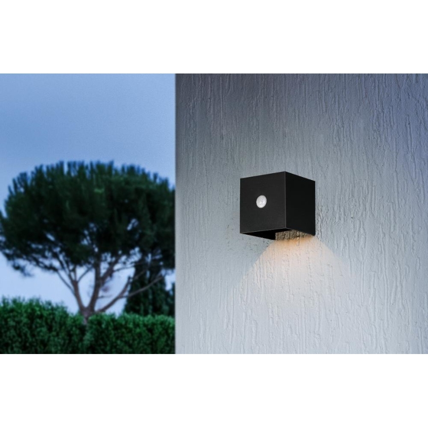 solárne LED nástenné svietidlo so senzorom LED/1W/3,7V 1200 mAh IP44 čierne