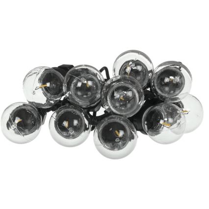 Guľové LED svetielka s priehľadným sklom sú zoskupené na čiernom kábli. Svetielka sú usporiadané nepravidelne, na bielom pozadí.