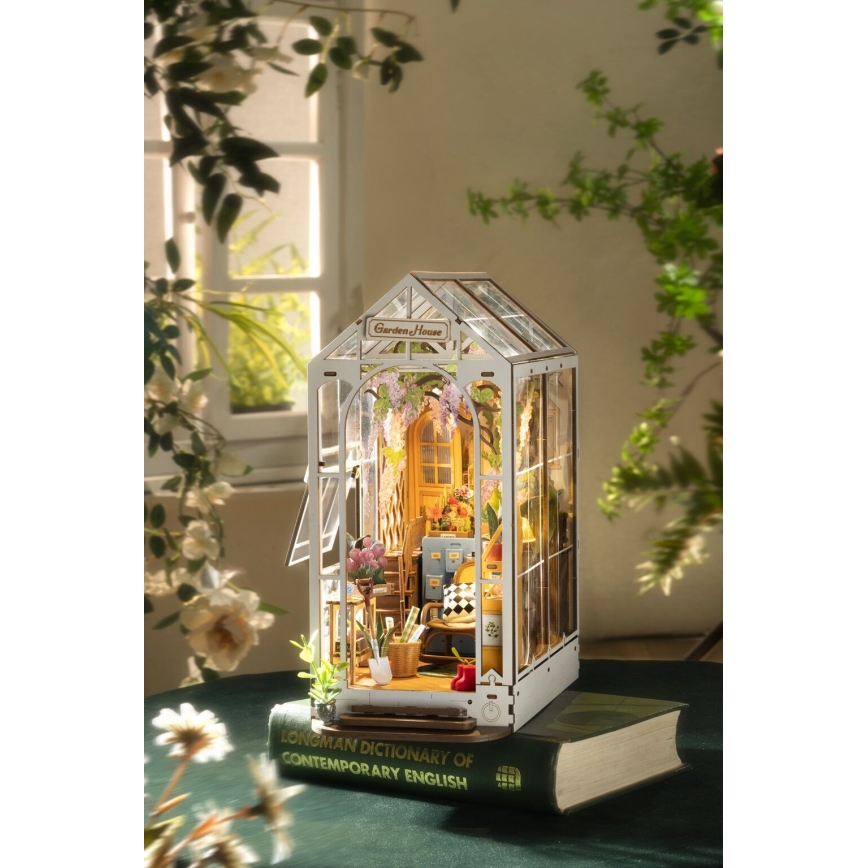 RoboTime - LED Zarážka na knihy Garden house 3D puzzle 2xAAA