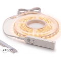 SADA 1x LED pás so senzorom pohybu FLEX LED/3,6W/4xAA 2 m + 2x zapustený profil 1 m strieborná/biela