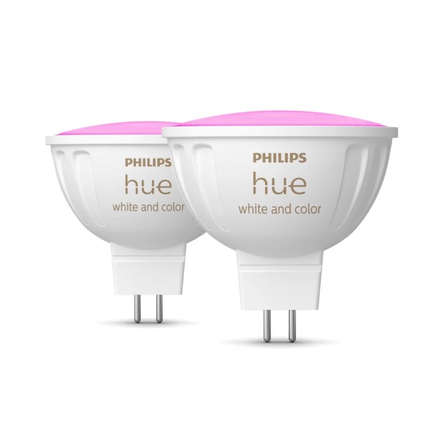 Dve biele LED žiarovky Philips Hue white and color s ružovými vrchnáky sú umiestnené na bielom pozadí.