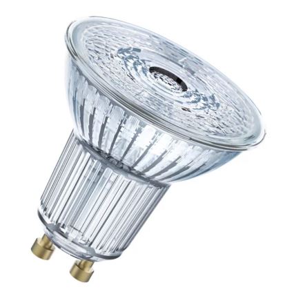 LED žiarovka s GU10 paticou je zobrazená v trojštvrťovom pohľade. Je vyrobená z priehľadného plastu s viditeľnými vnútornými štruktúrami. Žiarovka je umiestnená na bielom pozadí.