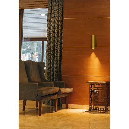 Searchlight - Nástenné svietidlo BEACON 2xGU10/10W/230V zlaté