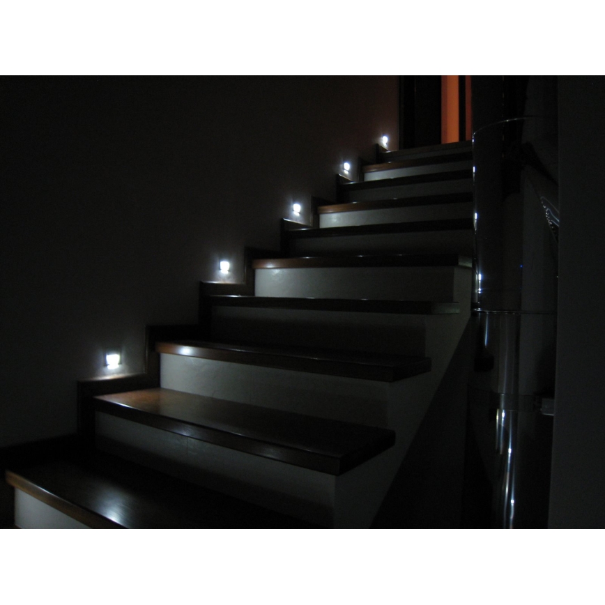 LED Nástenné svietidlo TANGO 0,8 W/10V