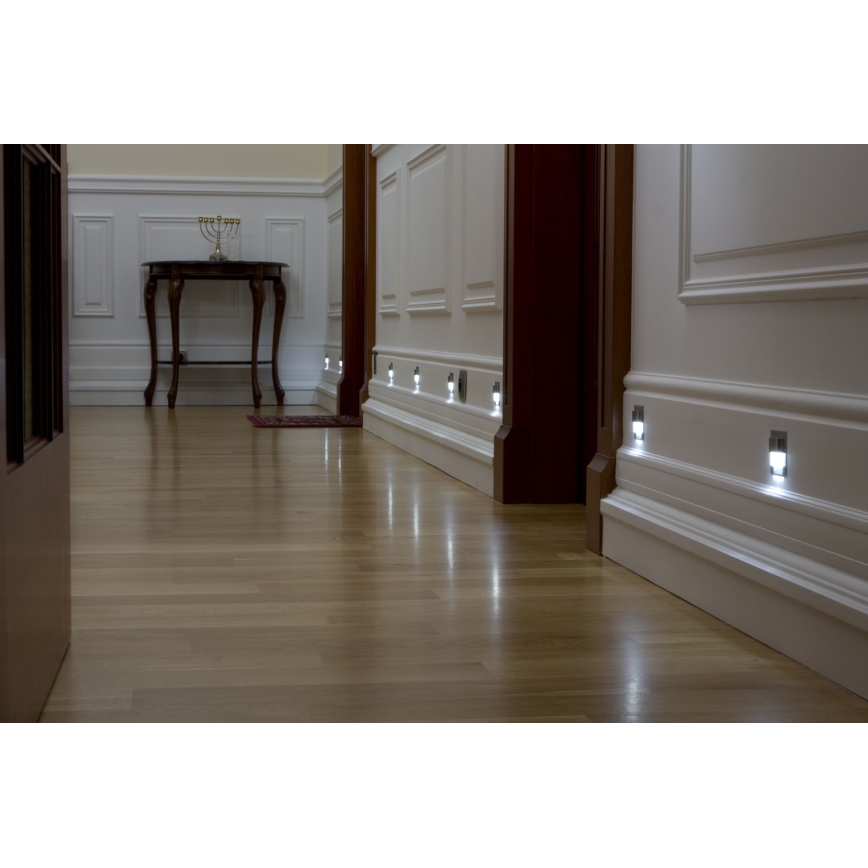 LED Nástenné svietidlo TANGO 0,8 W/10V