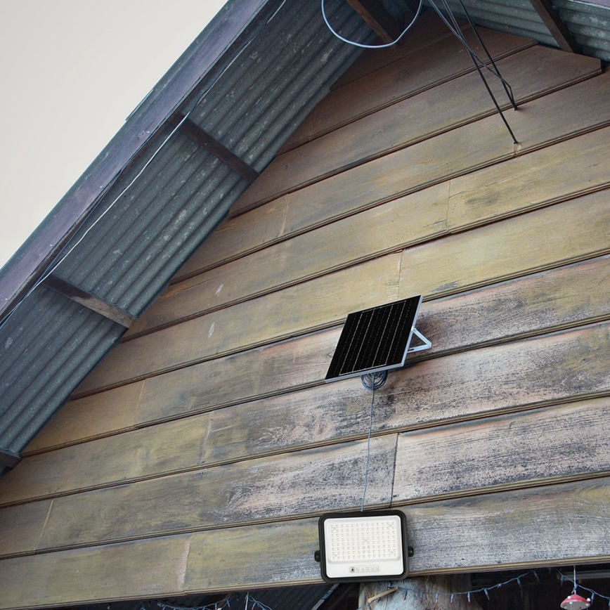 LED Stmievateľný solárny reflektor LED/200W/3,2V 2000-8000K IP65 10000 mAh čierny + diaľkové ovládanie