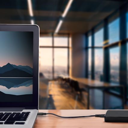 USB-C nabíjačka s technológiou Power Delivery 90 W