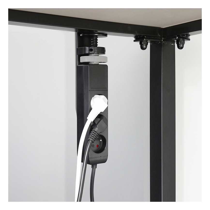 Zásuvkový stĺpik na dosku stola 3x230V + 2xUSB-C + 1xUSB-A čierna