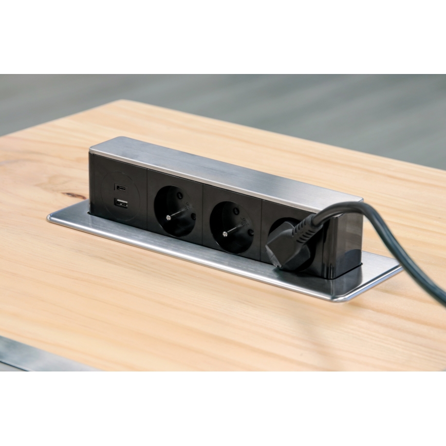 Zásuvkový stĺpik pre dosku stola 3x230V + USB-A + USB-C