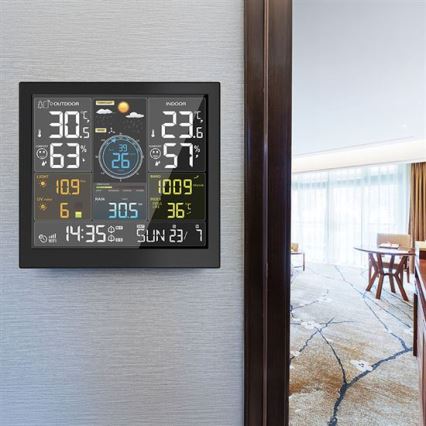 Profesionálna meteostanica s LCD displejom, napájanie 5V / 2×AA + 3×AAA, Wi‑Fi