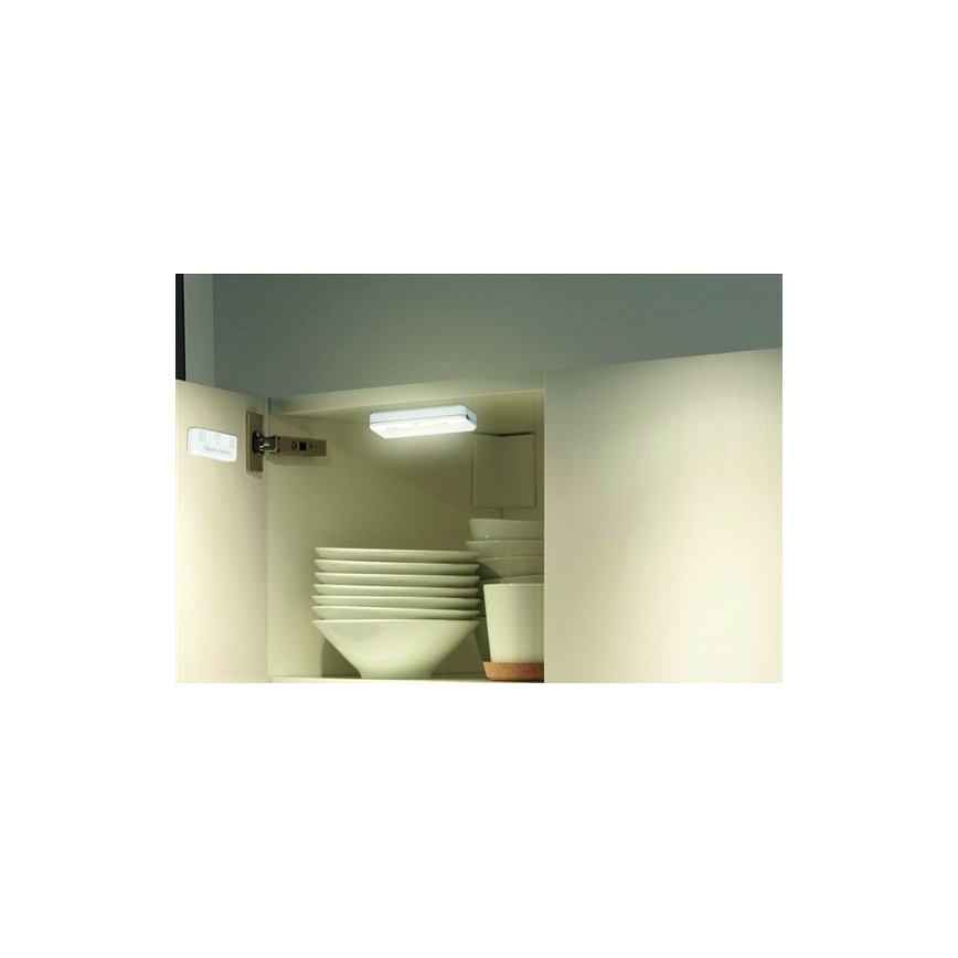 LED Osvetlenie skrine LED/0,5W/2xAAA