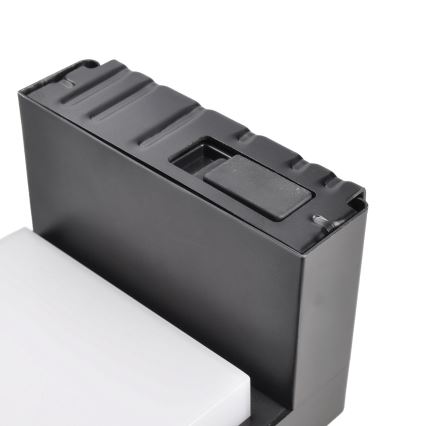 LED Solárne nástenné svietidlo so senzorom pohybu a súmraku PALERMO LED/5W/3,7V 2000 mAh IP54 čierne