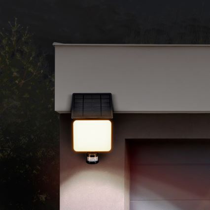 LED Solárny reflektor so senzorom pohybu LED/11W/3,7V 4400mAh 3000K/4000K/6500K IP54