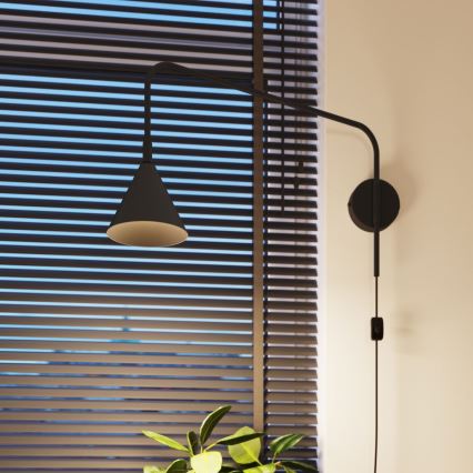 Nástenná lampa NOX 1xE14/10W/230V čierna