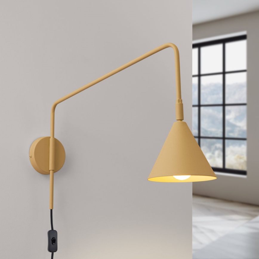 Nástenná lampa NOX 1xE14/10W/230V zlatá