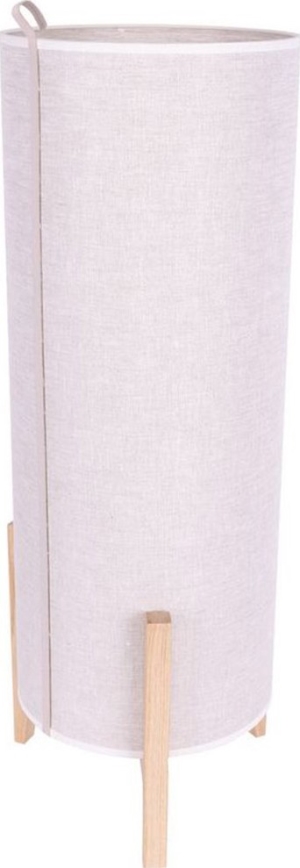 Stojacia lampa s vysokým valcovým tienidlom z béžovej látky stojí na štyroch drevených nožičkách. Tienidlo je zvrchu olemované bielym pásikom a má textilné uško.