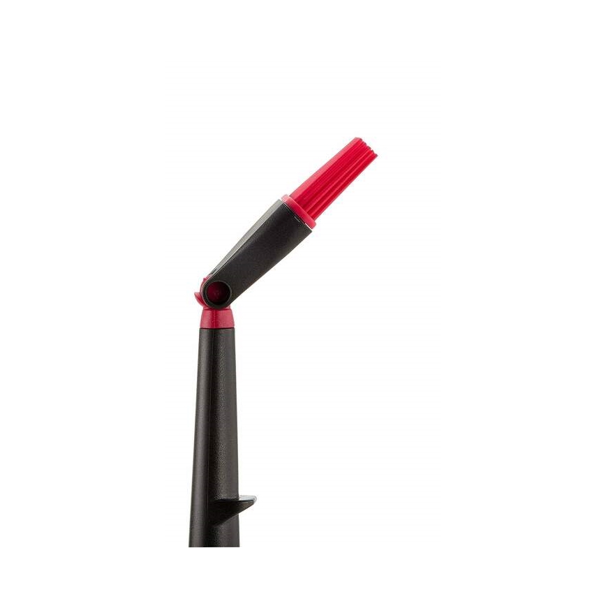 Kuchynská štetka s červenou hlavicou a čiernou rukoväťou, ohnutá pod uhlom, stojí na bielom pozadí. Rukoväť je skladacia.