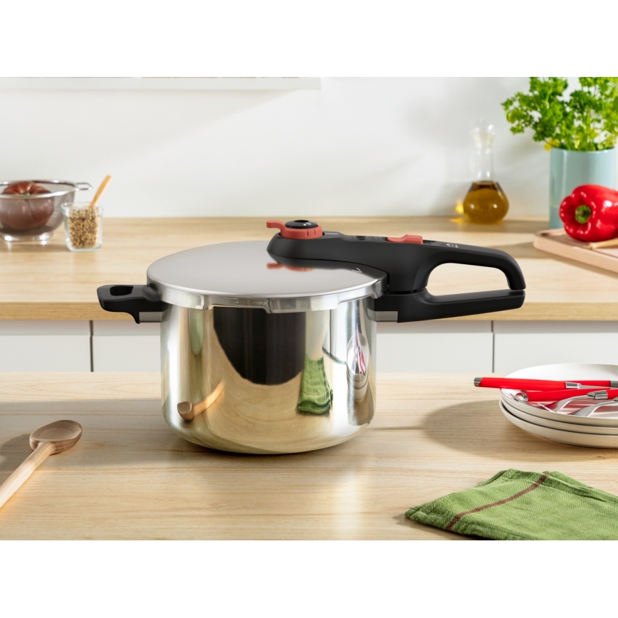 Tefal - tlakový hrniec 6 l SECURE TRENDY + 5-dielna sada INGENIO EMOTION