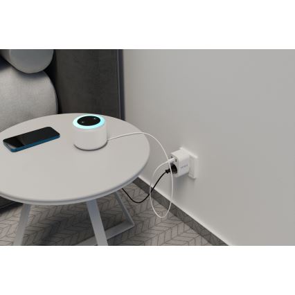TESLA Smart - Inteligentná zásuvka 3680W/230V/16A Typ F/E 2xUSB-A + 1xUSB-C Wi-Fi