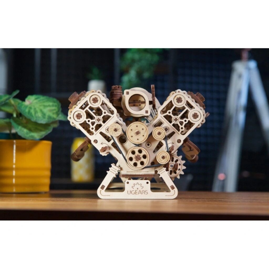 Ugears - 3D drevené mechanické puzzle Motor V8