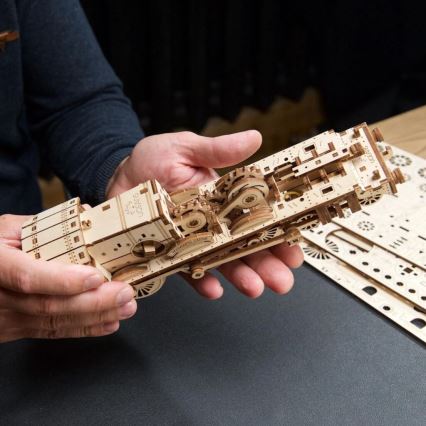 Ugears - 3D drevenené mechanické puzzle Harry Potter Rokfortský expres