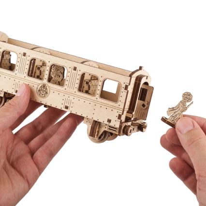 Ugears - 3D drevenené mechanické puzzle Harry Potter Rokfortský expres