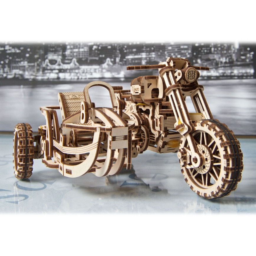 Ugears - 3D drevenené mechanické puzzle Motorka scrambler s vozíkom