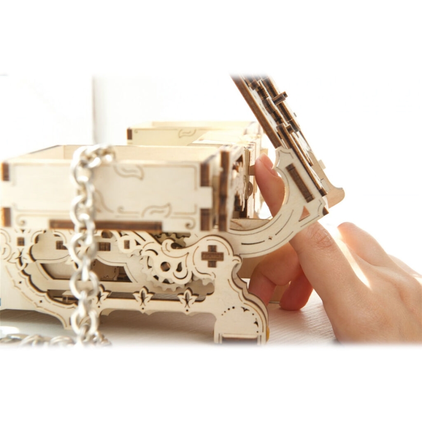 Ugears - 3D drevenené mechanické puzzle Starožitná šperkovnica