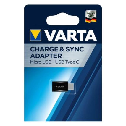 Adaptér Varta na nabíjanie a synchronizáciu zobrazený na obale. Mení Micro USB na USB typu C. Balenie je modro-biele.