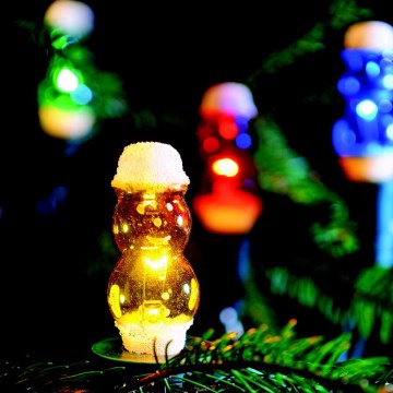 Vianočná reťaz FIGURINE 12xE10/10,7m Vyrobené v Európe