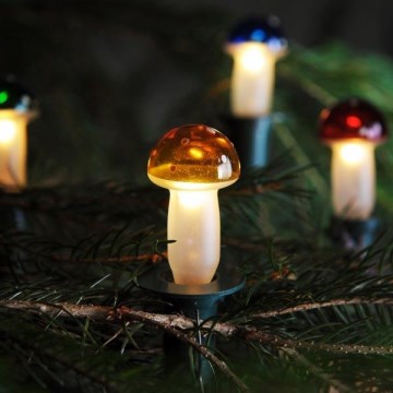 Vianočný reťaz TOADSTOOL 12xE10 10,7m teplá biela, Vyrobené v ČR
